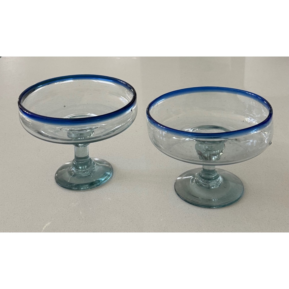 Vtg Hand Blown Mexican Margarita Glasses Cobalt Blue Rim Pedestal Base Set of 2